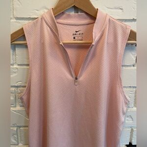 Nike Dri-Fit Ladies Size M Light Pink Sleeveless Quarter Zip Golf Tank